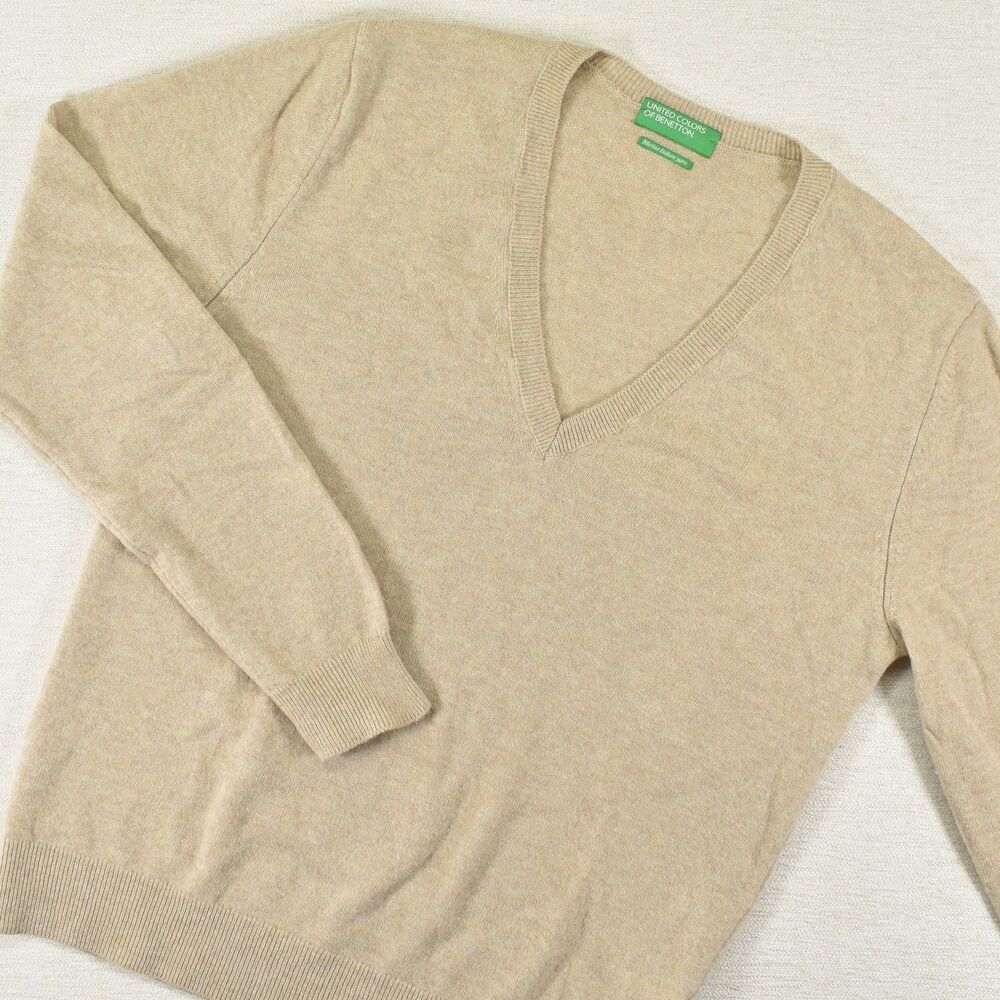 United Colors of Benetton Merino Wool V Neck Sweater Tan Beige Knit Medium